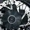 Vélo transporteur_Zoom moyeu de roue