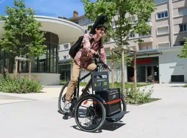 Vélo transporteur_transporter vos affaires facilement