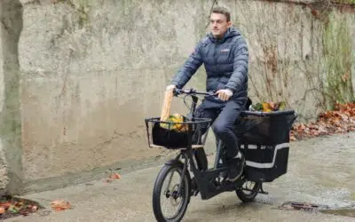 Transport goods and groceries easily thanks to a carrier bike!