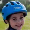 ABUS_ Kinderfahrradhelm Stadt Lächeln