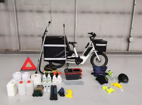Vélo cargo professionnel produits ménagers