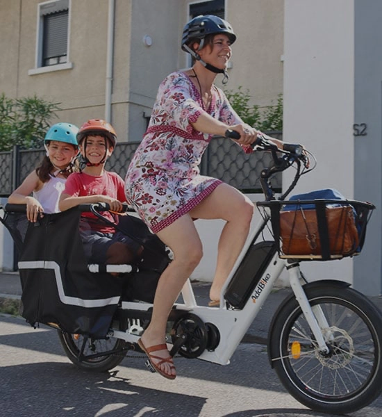 Family cargo bike: our Kid Kit add-on is safe and fun - AddBike