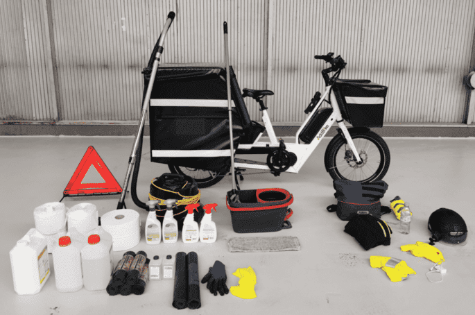 Une remorque vélo charge 100 kg : service nettoyage