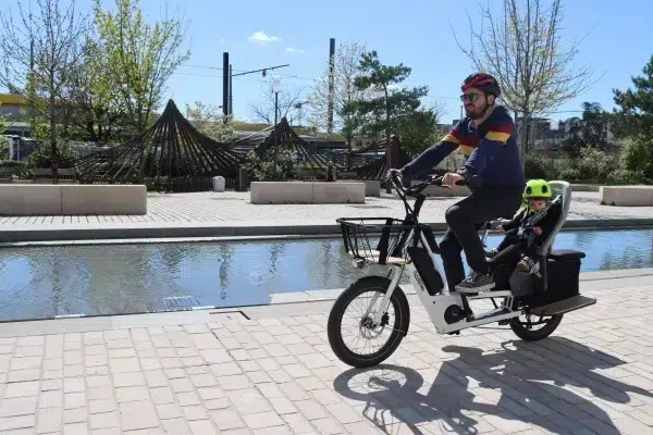 U-Cargo Lite avec siège bébé